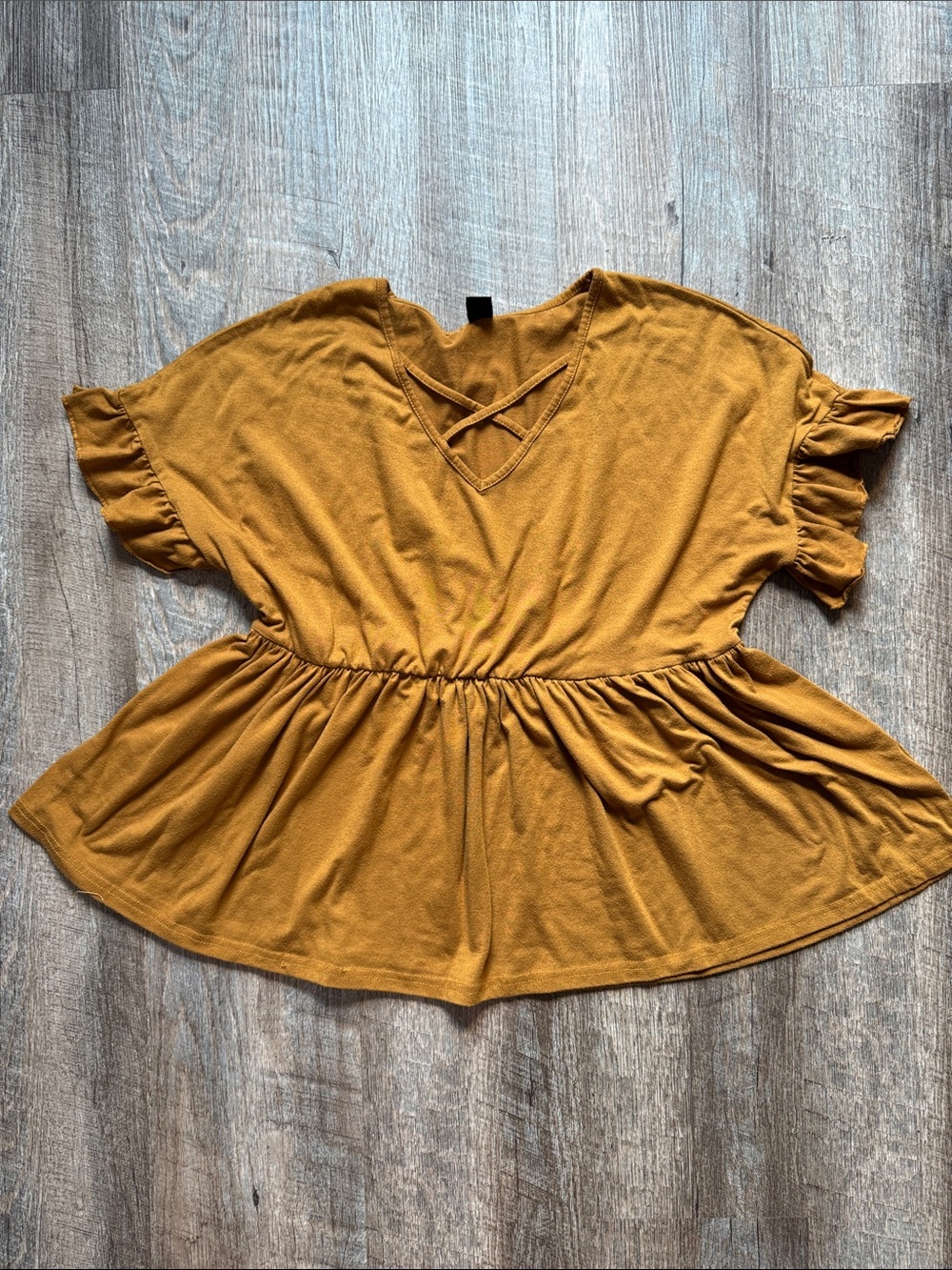 SHEIN Mustard Crisscross V-Neck Ruffle Sleeve Peplum Tunic
